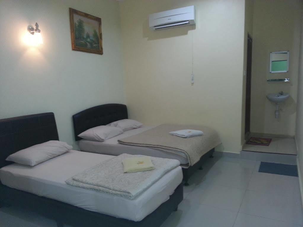 Casavilla Travellers Lodge Taiping Buitenkant foto