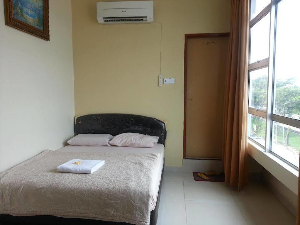 Casavilla Travellers Lodge Taiping Buitenkant foto